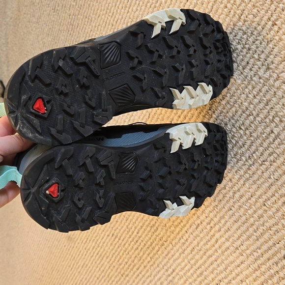 Salomon hiking trail shoes - Picture 6 of 7